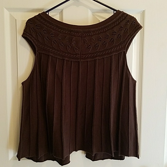Large Brown Chelsea & Violet Sweater - Picture 2 of 5